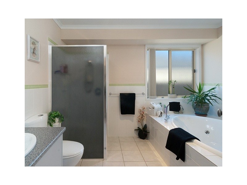 4 Stonybrook Grove, Mount Barker SA 5251