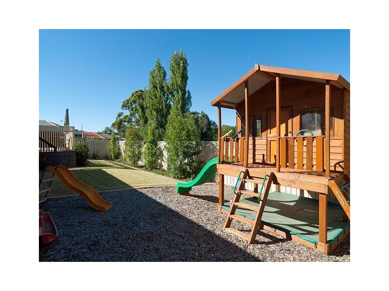 4 Stonybrook Grove, Mount Barker SA 5251