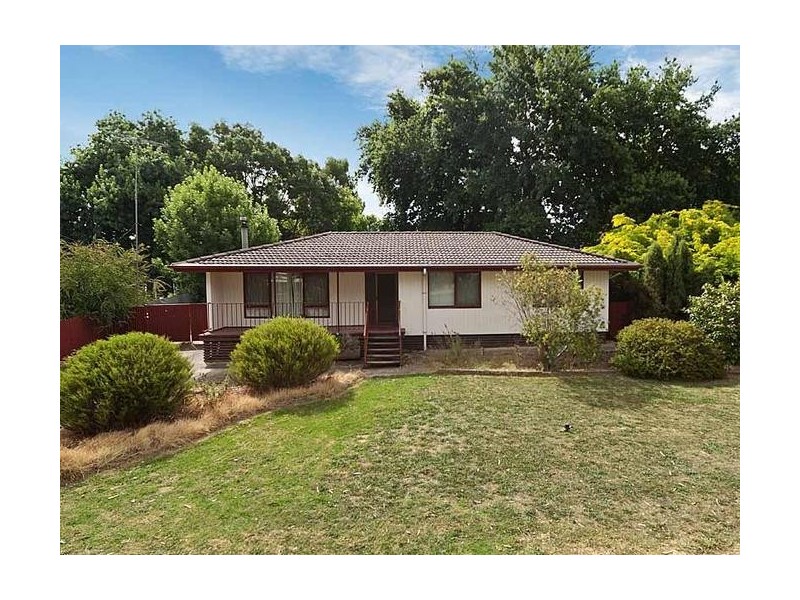 2 Charles Street, Mount Barker SA 5251