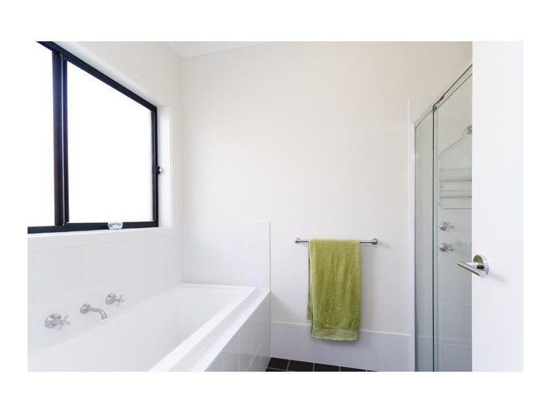 26 Highland Street, Mount Barker SA 5251