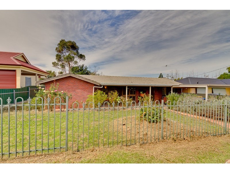 35 Albert Road, Mount Barker SA 5251