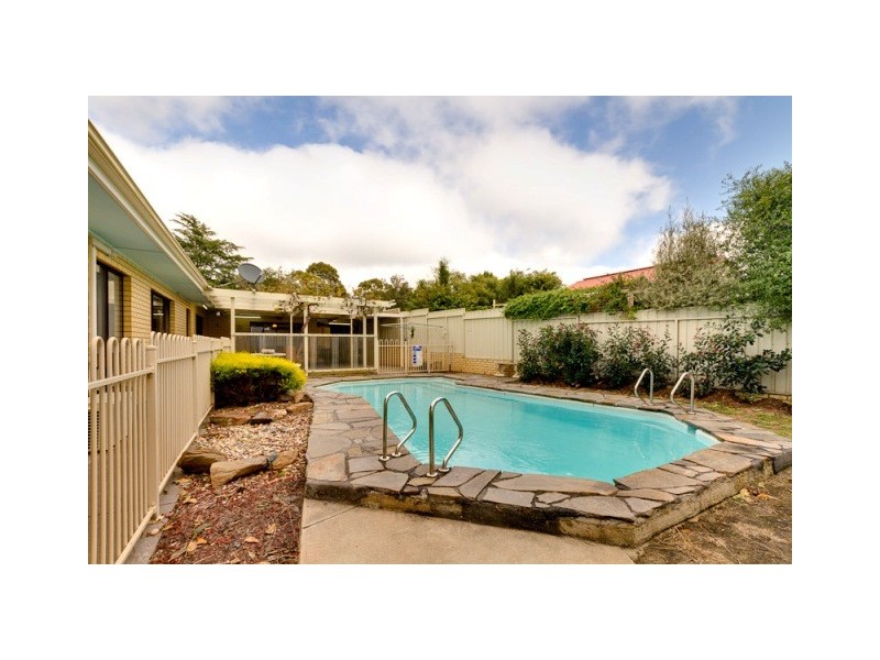 9 Bowyer Avenue, Mount Barker SA 5251