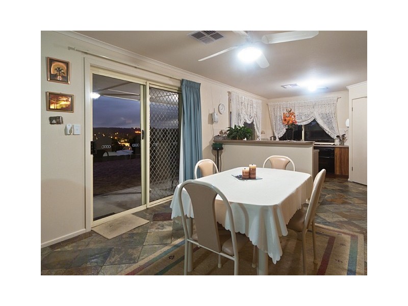 28 Springs Road, Mount Barker SA 5251