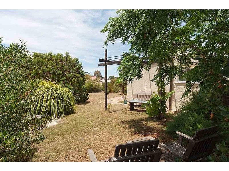 15 Stephenson Street, Milang SA 5256