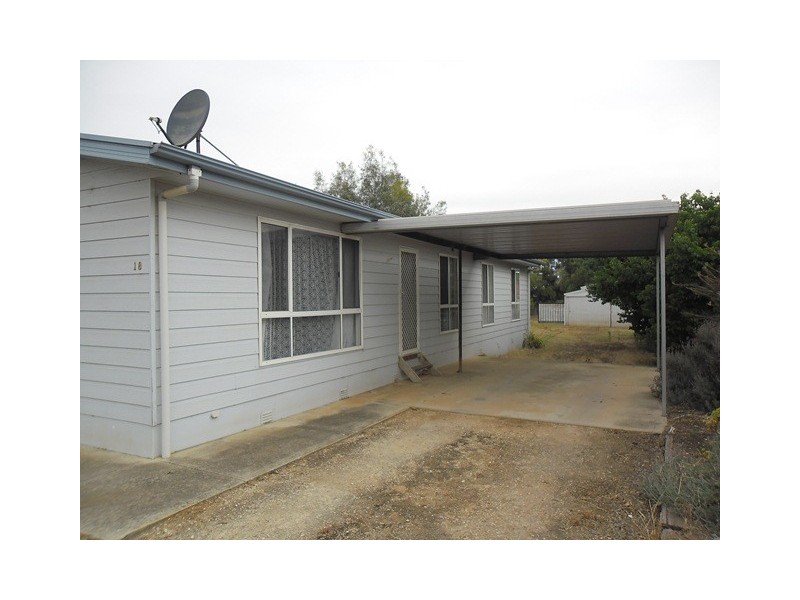 18 Hannam Street, Callington SA 5254