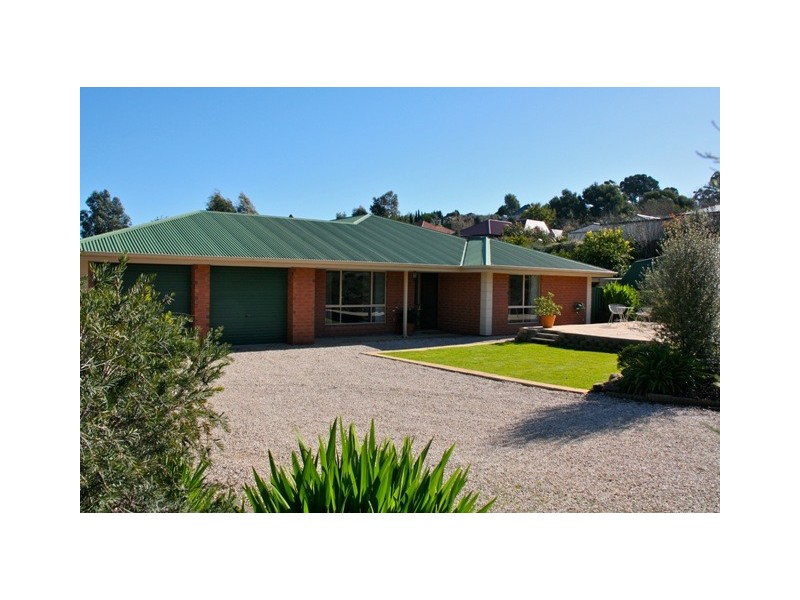 9 Duncan Crescent, Mount Barker SA 5251