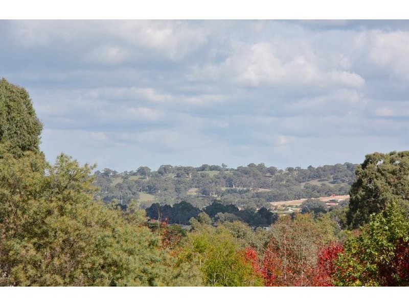 9 Duncan Crescent, Mount Barker SA 5251