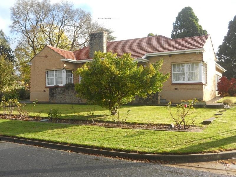 8 Netley Road, Mount Barker SA 5251