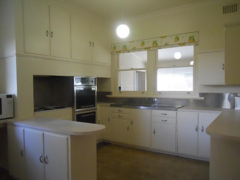 8 Netley Road, Mount Barker SA 5251