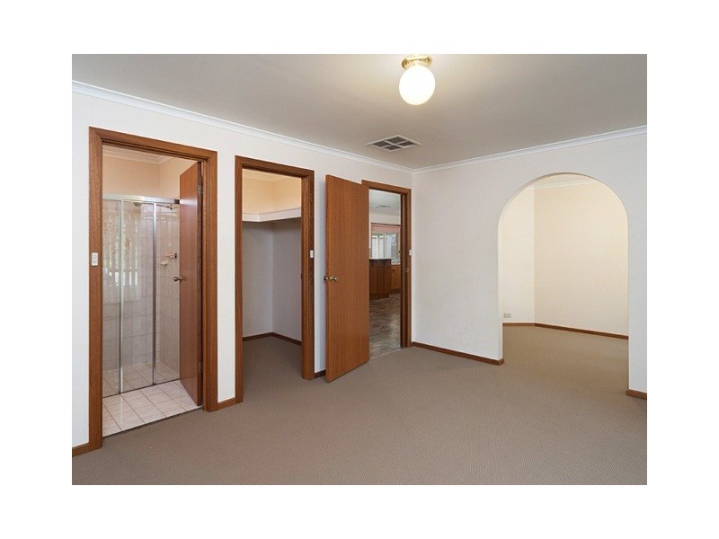 4 Ray Orr Drive, Mount Barker SA 5251