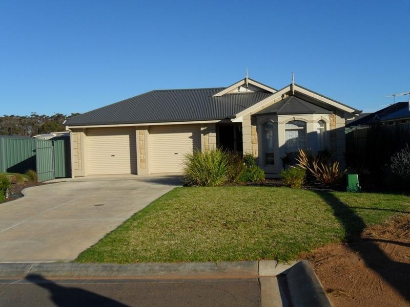 19 Strathford Way, Strathalbyn SA 5255