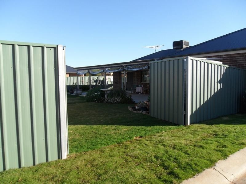 19 Strathford Way, Strathalbyn SA 5255