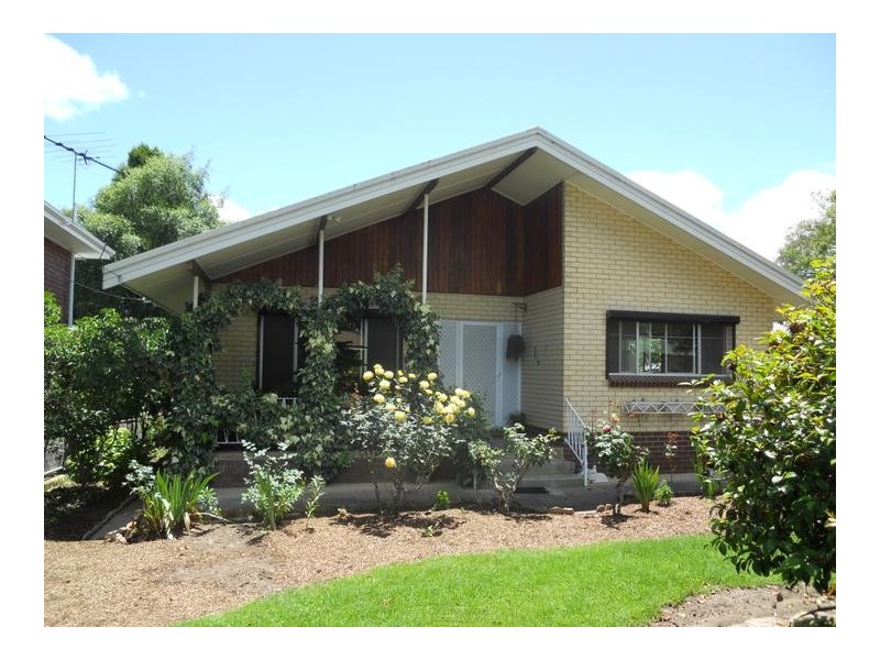 26 Victoria Road, Mount Barker SA 5251