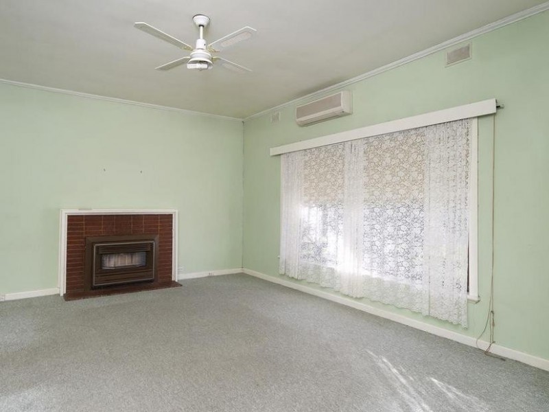 18 Stephenson Street, Mount Barker SA 5251