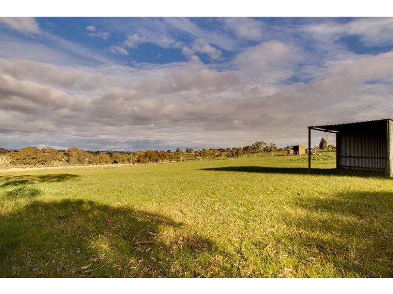 4 Powell Road, Dawesley SA 5252