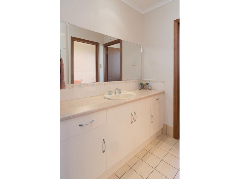 5 Hall Court, Littlehampton SA 5250