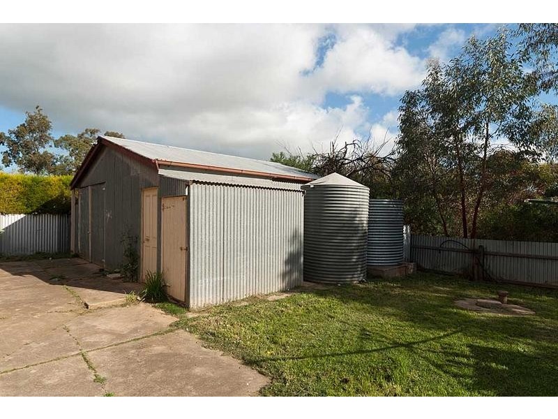 1 Way Street, Strathalbyn SA 5255