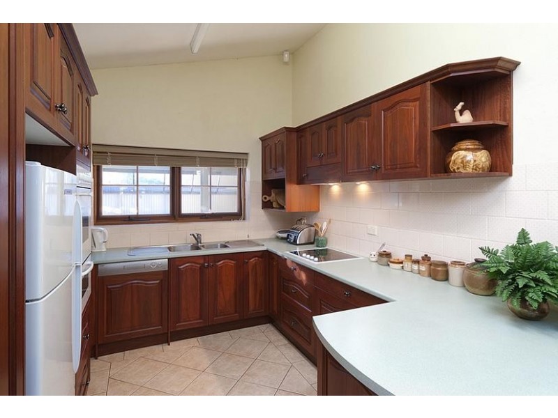 16 Lime Street, Strathalbyn SA 5255