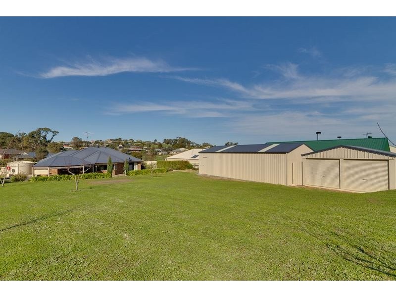 47 Waterford Avenue, Mount Barker SA 5251