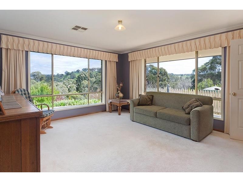 11 Mitchell Court, Littlehampton SA 5250