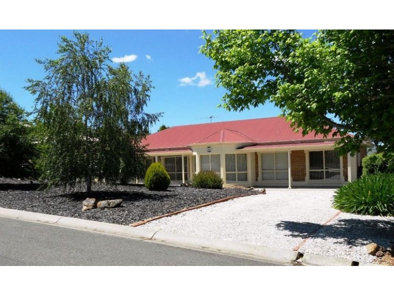 8 Tremayne Drive, Mount Barker SA 5251