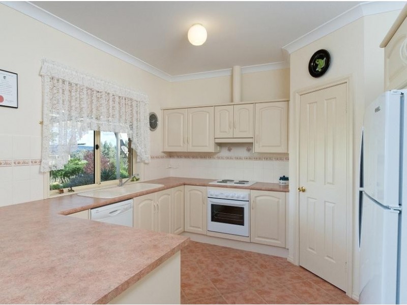 8 Tremayne Drive, Mount Barker SA 5251