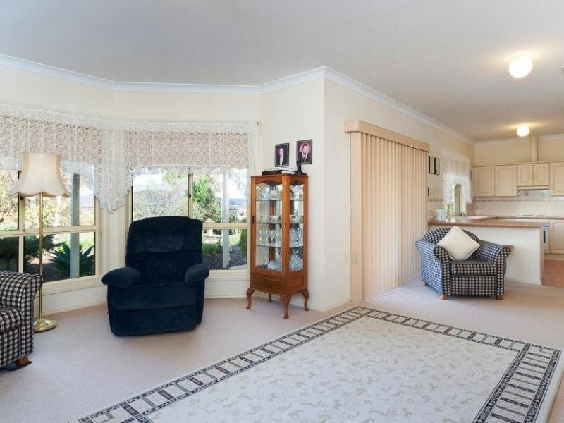 8 Tremayne Drive, Mount Barker SA 5251