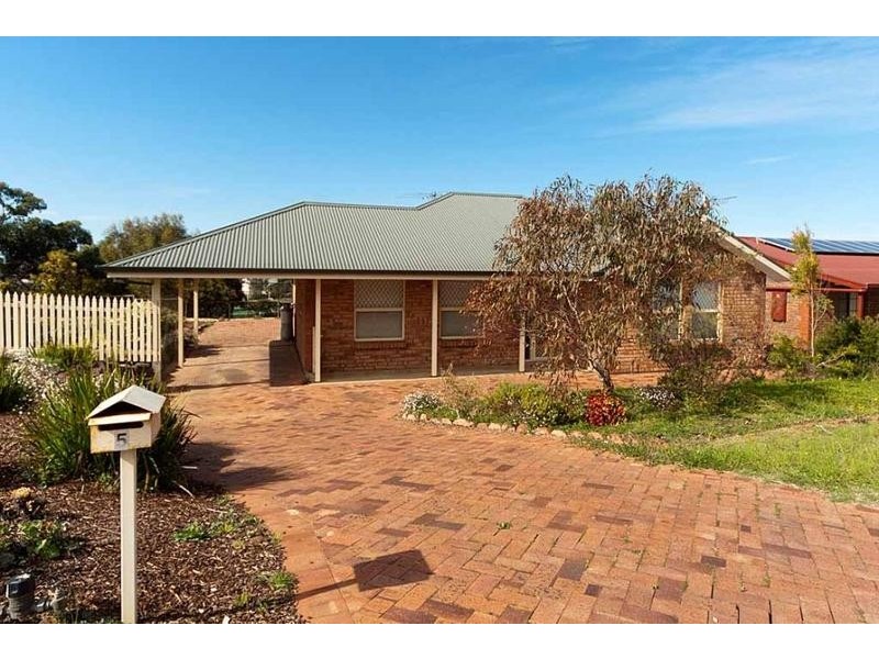 5 Gollan Avenue, Strathalbyn SA 5255