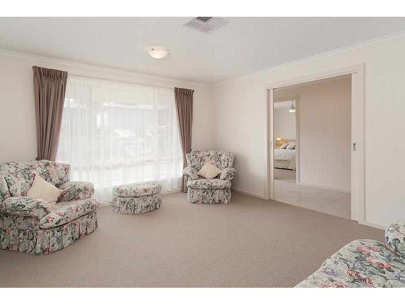 12 Pollard Street, Mount Barker SA 5251