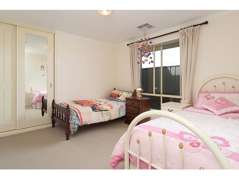 12 Pollard Street, Mount Barker SA 5251