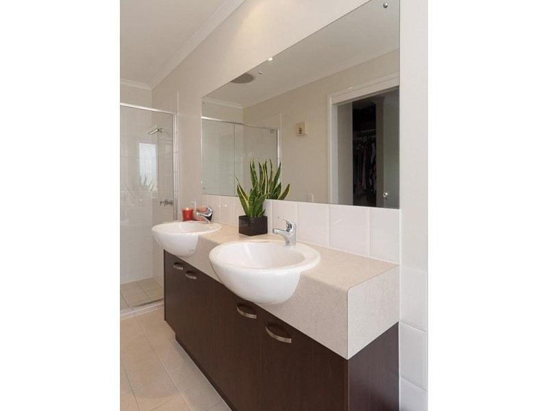 16 Durham Court, Mount Barker SA 5251