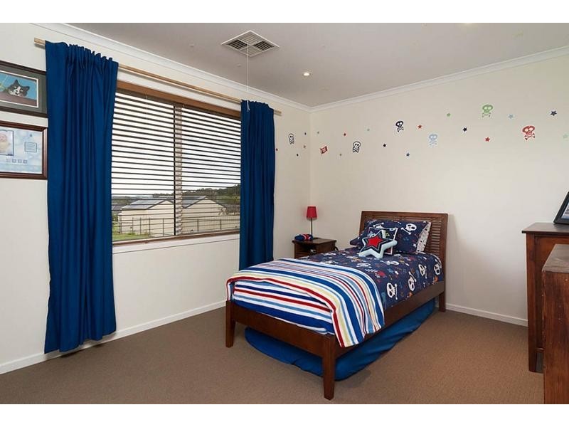 16 Durham Court, Mount Barker SA 5251