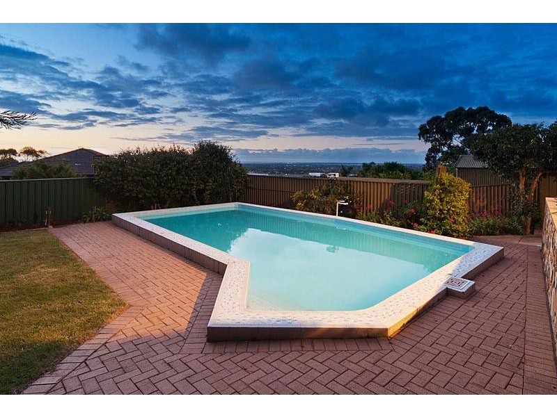 3 Kinedana Street, Eden Hills SA 5050