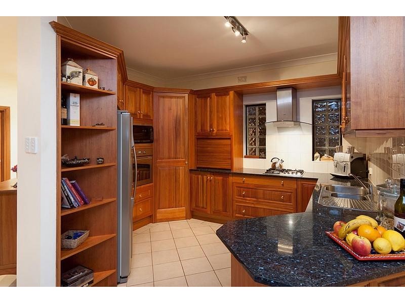 3 Kinedana Street, Eden Hills SA 5050