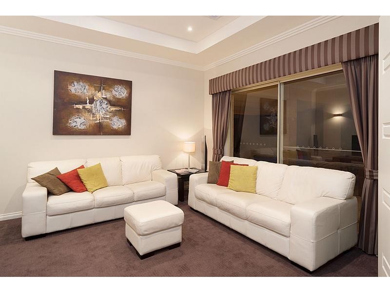 77 Barton Circuit, Mount Barker SA 5251