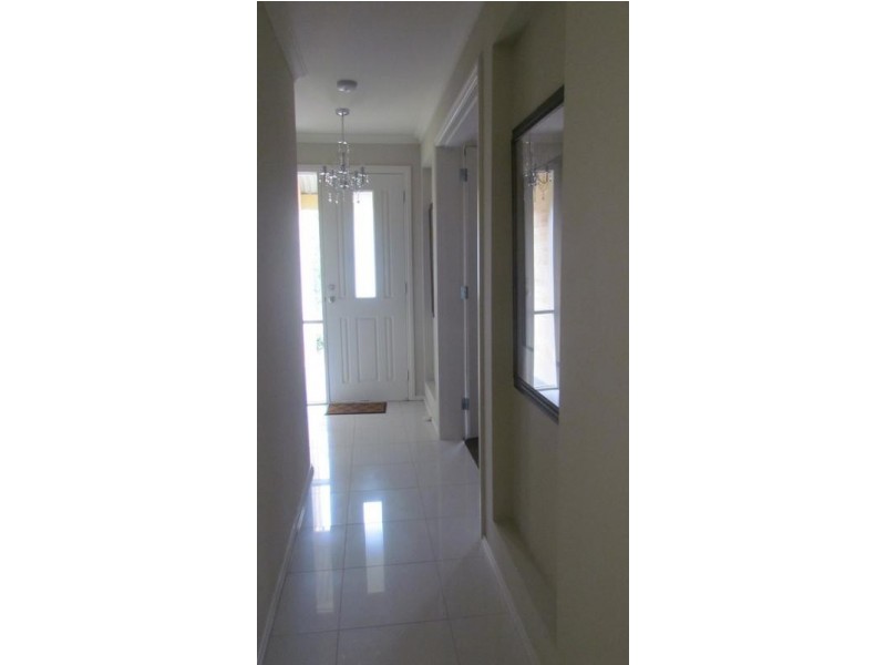 8 Barton Circuit, Mount Barker SA 5251