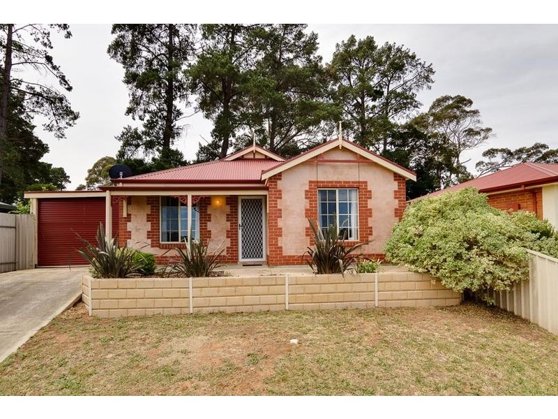 6 McDonald Close, Mount Barker SA 5251