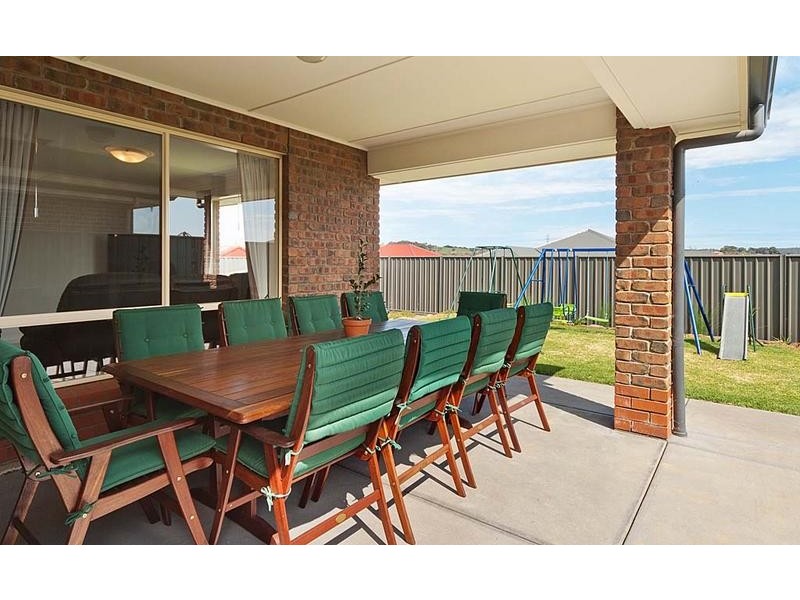12 Pollard Street, Mount Barker SA 5251