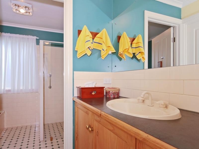 2a Pioneer Street, Littlehampton SA 5250