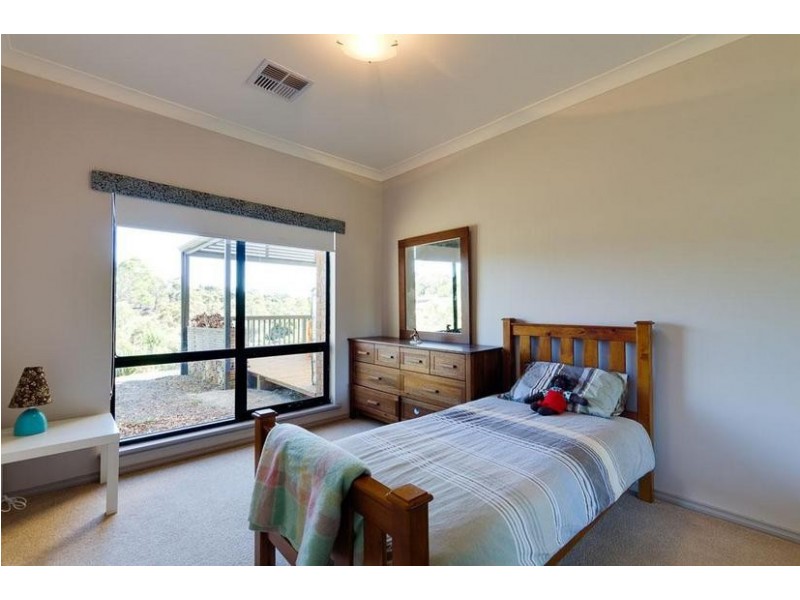 17 Yaktanga Way, Mount Barker SA 5251
