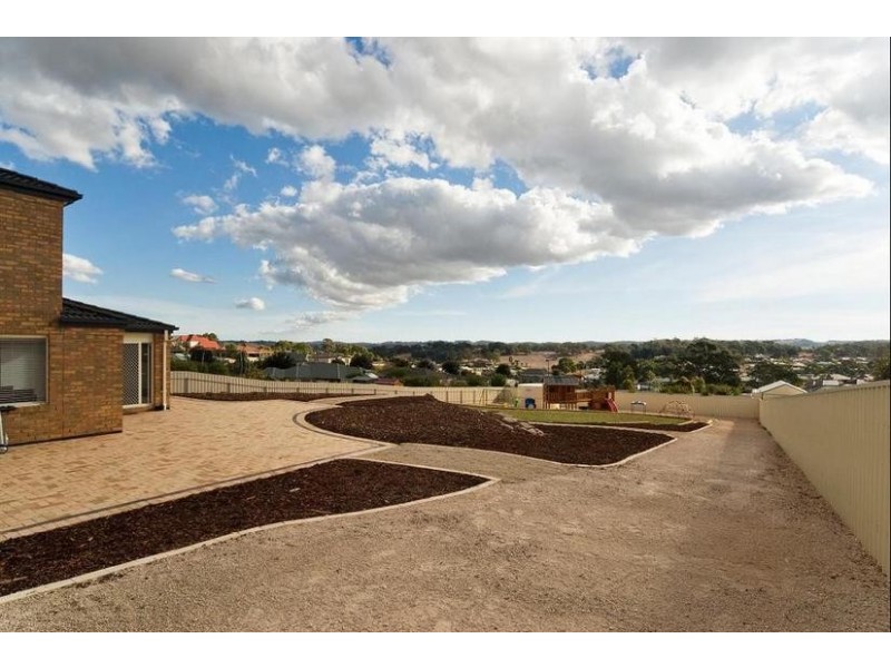 50 Yaktanga Way, Mount Barker SA 5251