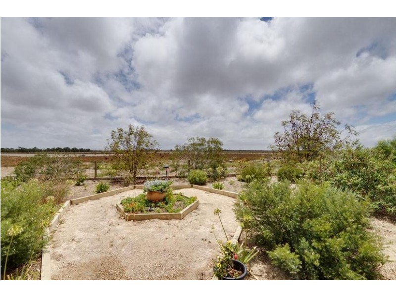 15 Marion Street, Milang SA 5256
