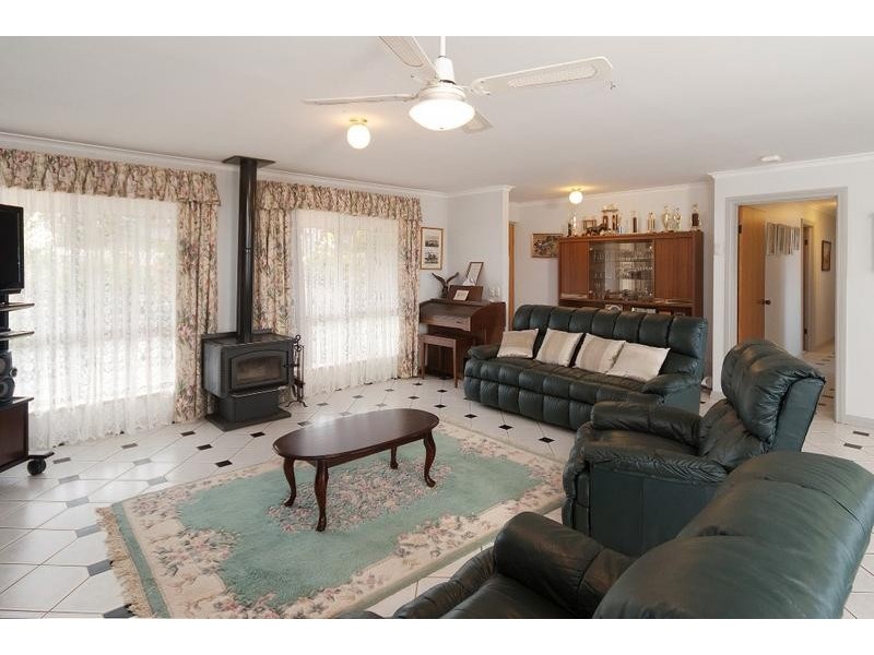 17 Sutton Court, Meadows SA 5201