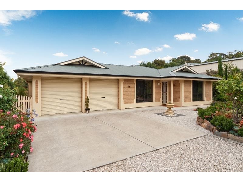 11 Duncan Crescent, Mount Barker SA 5251