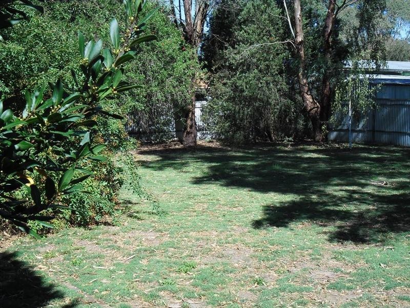 32 Lewis Avenue, Mount Barker SA 5251