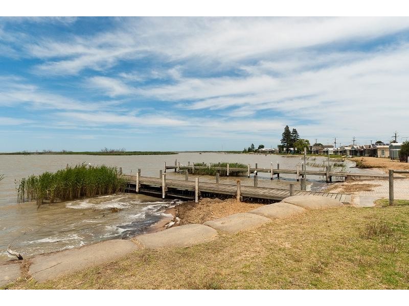 24 Tarella Street, Milang SA 5256