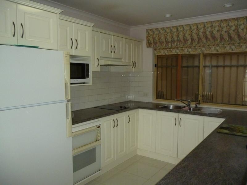 8 Wren Court, Mount Barker SA 5251