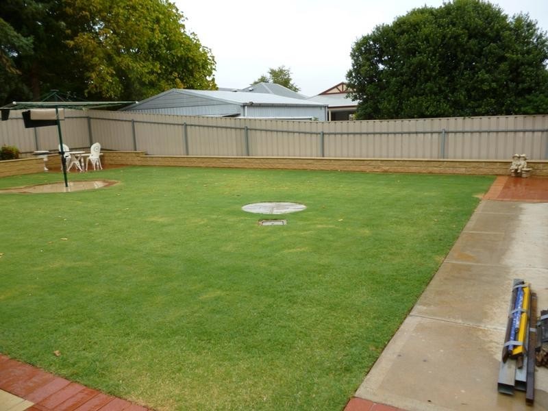8 Wren Court, Mount Barker SA 5251