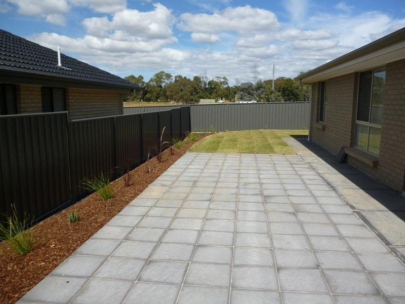 Lot 332, 4 West Parkway, Mount Barker SA 5251
