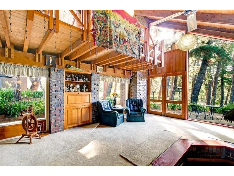 136 Corner Shepherd and Kavanagh Roads, Echunga SA 5153